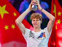 雷电竞-关于德约科维奇在加拿大队比赛中突破纪录，大胜引发热议！的信息